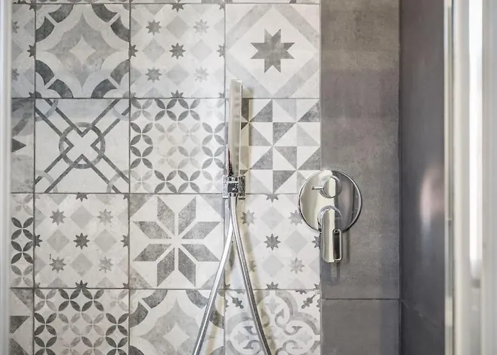 Cucchiarti 3a * Модена